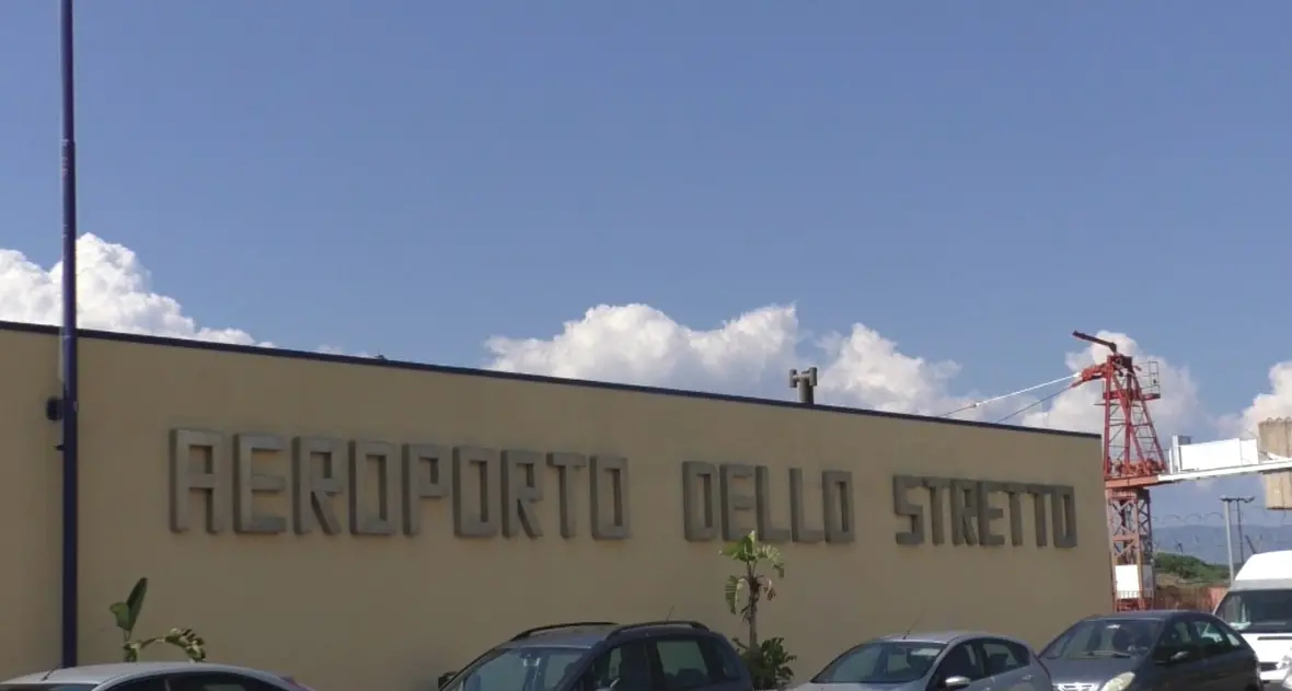 All’aeroporto di Reggio quasi 900mila passeggeri in 11 mesi, Cannizzaro: «Record grazie al lavoro di Occhiuto»