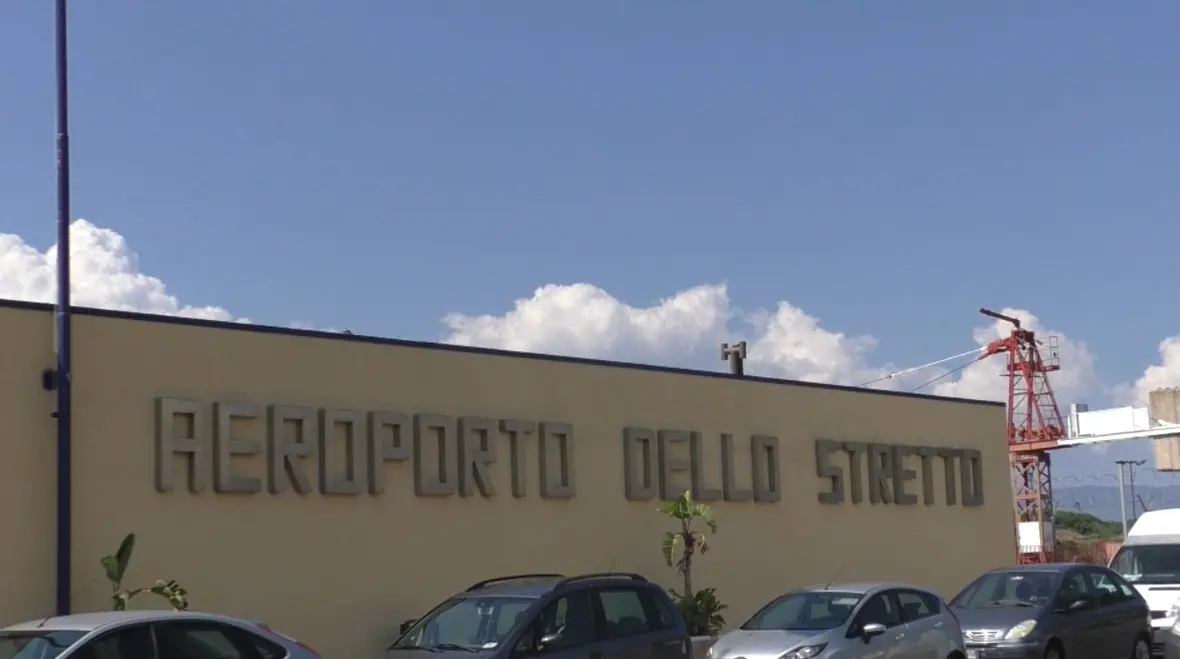 All’aeroporto di Reggio quasi 900mila passeggeri in 11 mesi, Cannizzaro: «Record grazie al lavoro di Occhiuto»
