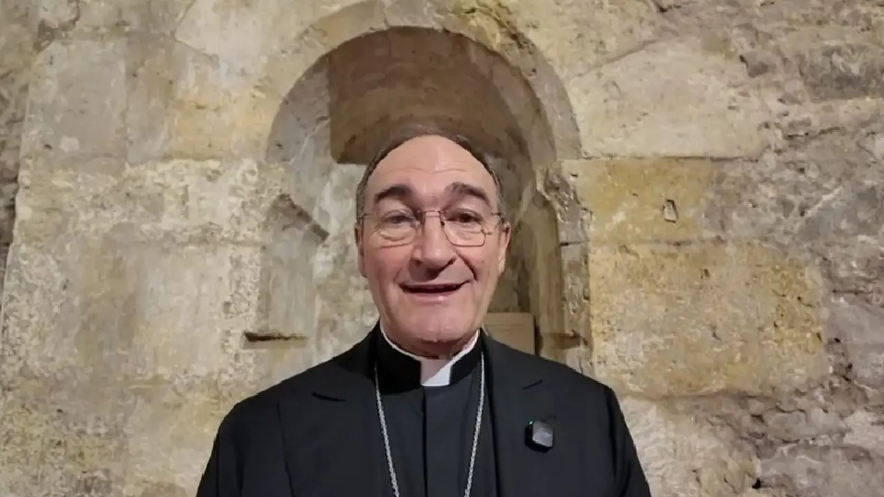 Il vescovo di Lamezia Terme Serafino Parisi insignito con il Premio Città di Gioacchino da Fiore