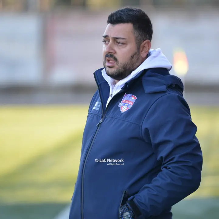Eccellenza, Luca Aloisi si dimette dalla Rossanese: «Faccio un passo indietro per amore della società»\n