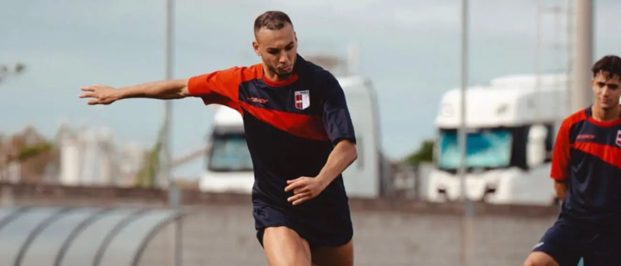 Già finito il matrimonio sportivo tra la Vibonese e Lagzir: ufficiale la rescissione consensuale tra le parti\n