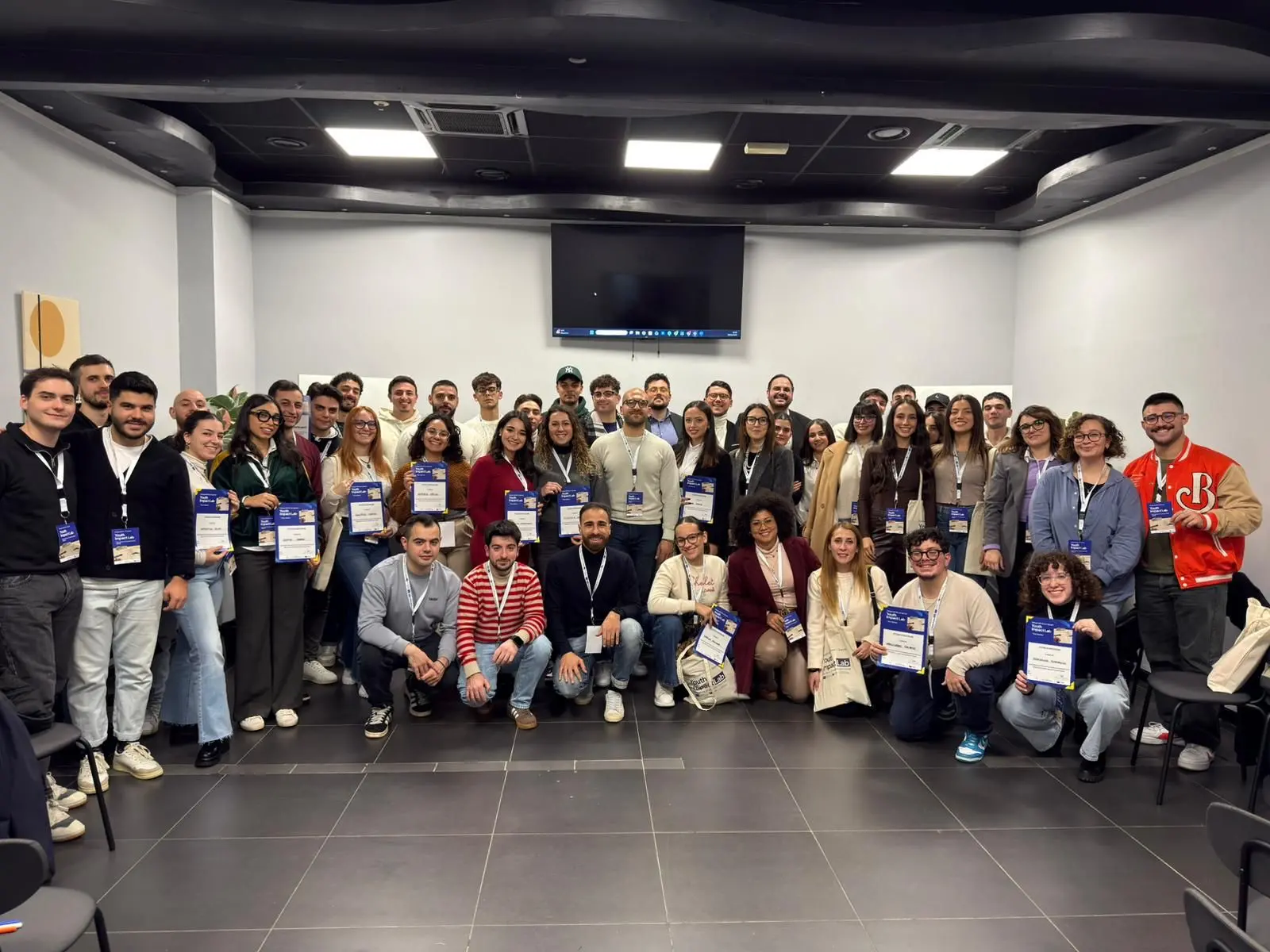 Politiche europee: a Vibo cento giovani provenienti da tutta Italia elaborano proposte e progetti per il futuro\n