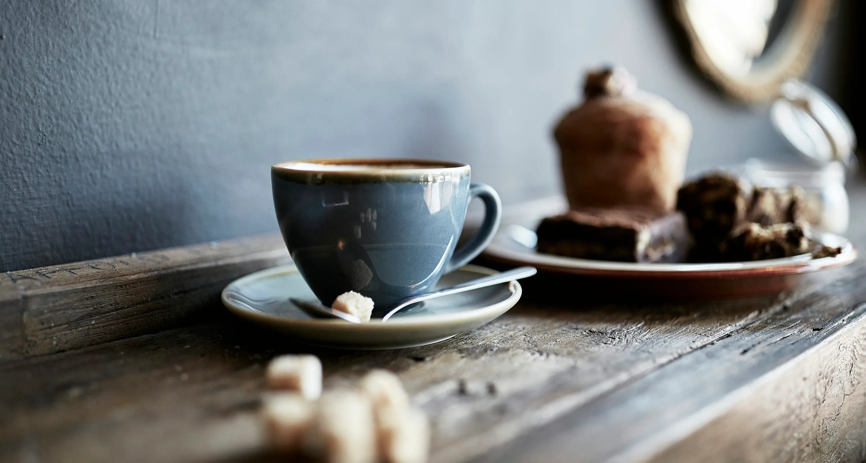 Nel 2026 l’Italia sceglie il “meno”: nasce l’economia della micro-felicità\n