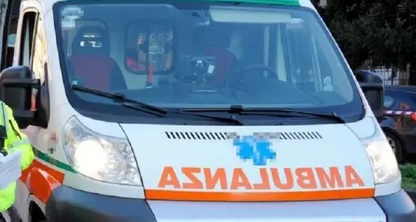 Tragico incidente a Reggio Calabria, donna travolta e uccisa da un’auto lungo la strada Gallico-Gambarie