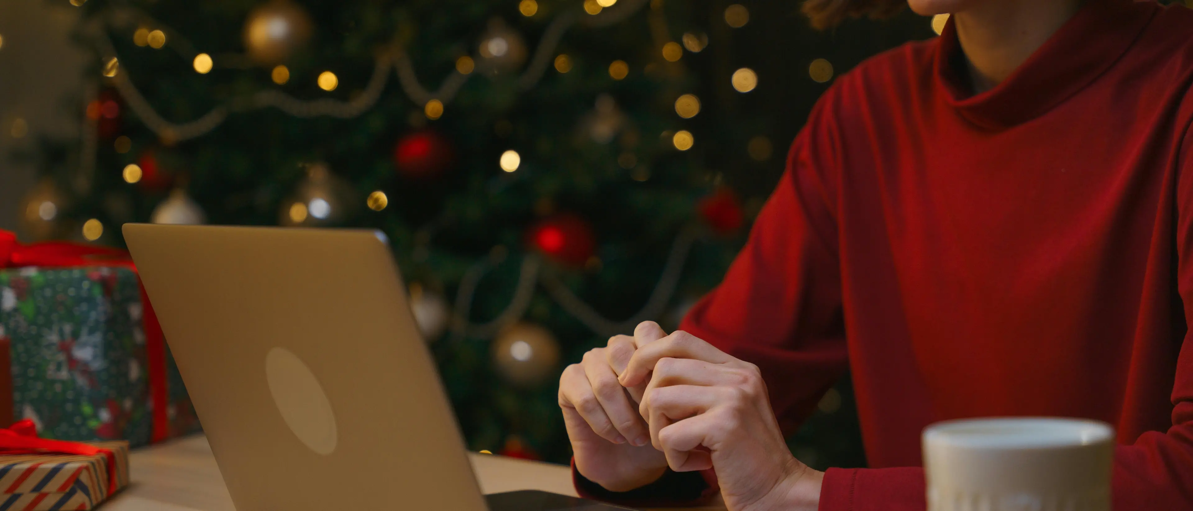Natale e Black Friday, consumatori online a quota 35 milioni: boom e-commerce e piccoli negozi schiacciati dai costi\n
