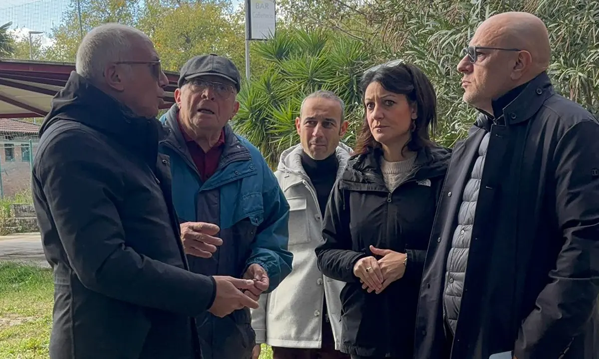 Cosenza, amministrazione comunale in visita nel quartiere di Serra Spiga