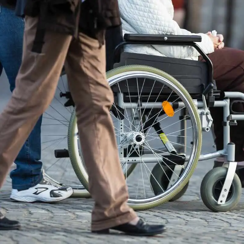 Legge 104, l’INPS dichiara guerra agli abusi: ecco cosa cambia dal 2026