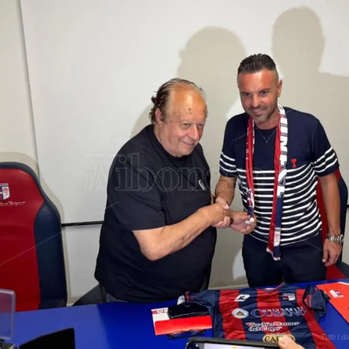 Serie D, la Vibonese in silenzio stampa. Cammarata: «Momento delicato, scelta fatta per tutelare il gruppo»\n