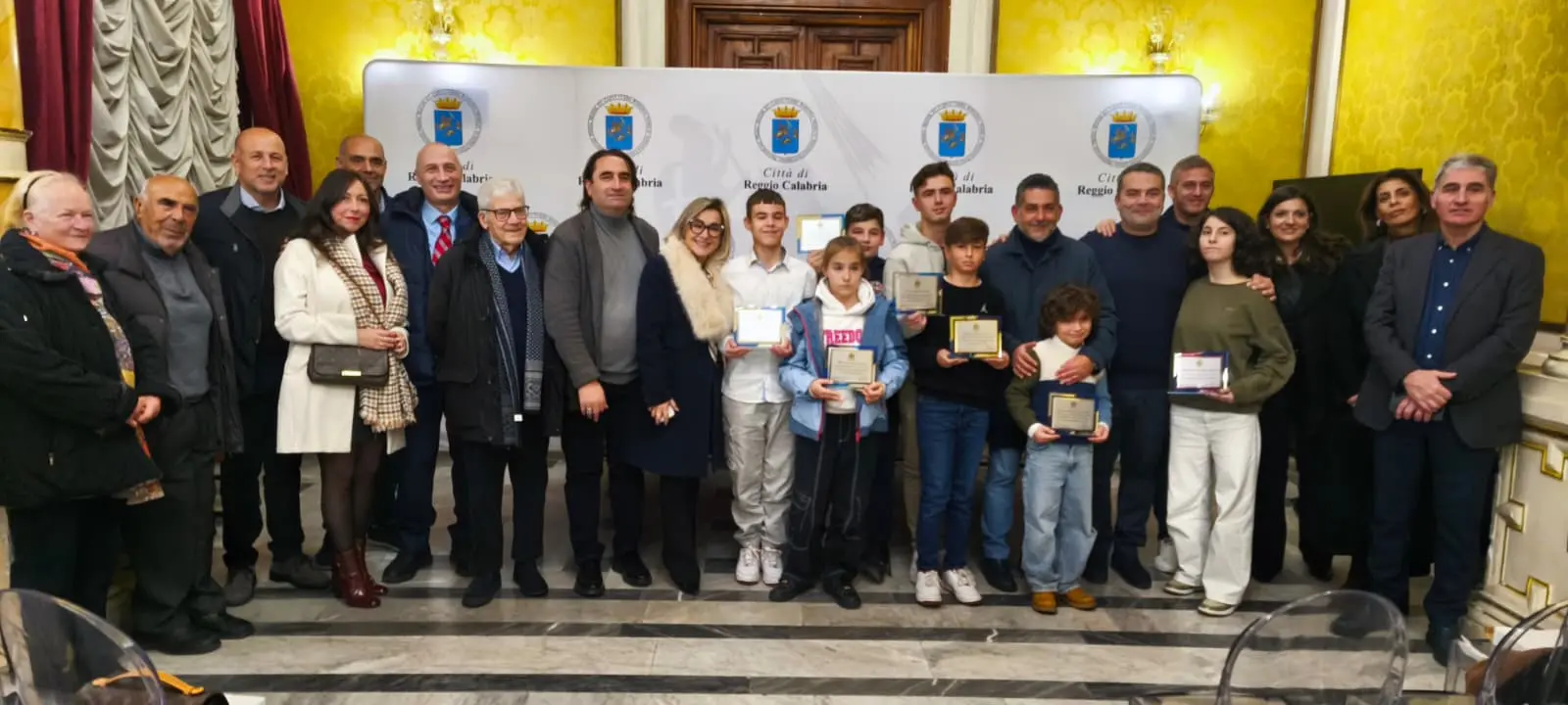 Premiati a Palazzo San Giorgio i campioni nazionali di Dama delle Società “Il Bianco e il Nero” e “Nuovi Orizzonti”\n