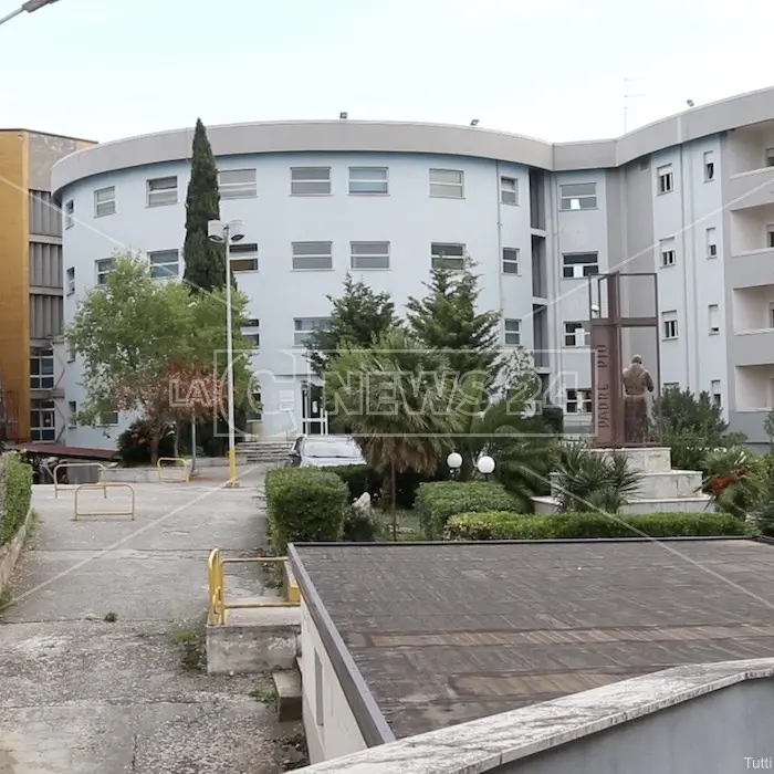 Emodinamica a Castrovillari, l’Asp interviene dopo il sit-in delle associazioni: «Nessuna ipotesi di chiusura»\n