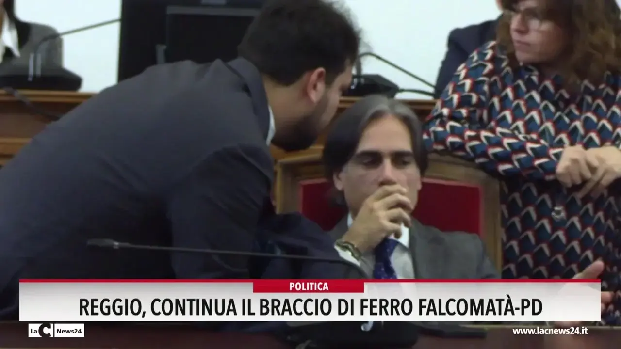 Reggio, continua il braccio di ferro Falcomata-Pd