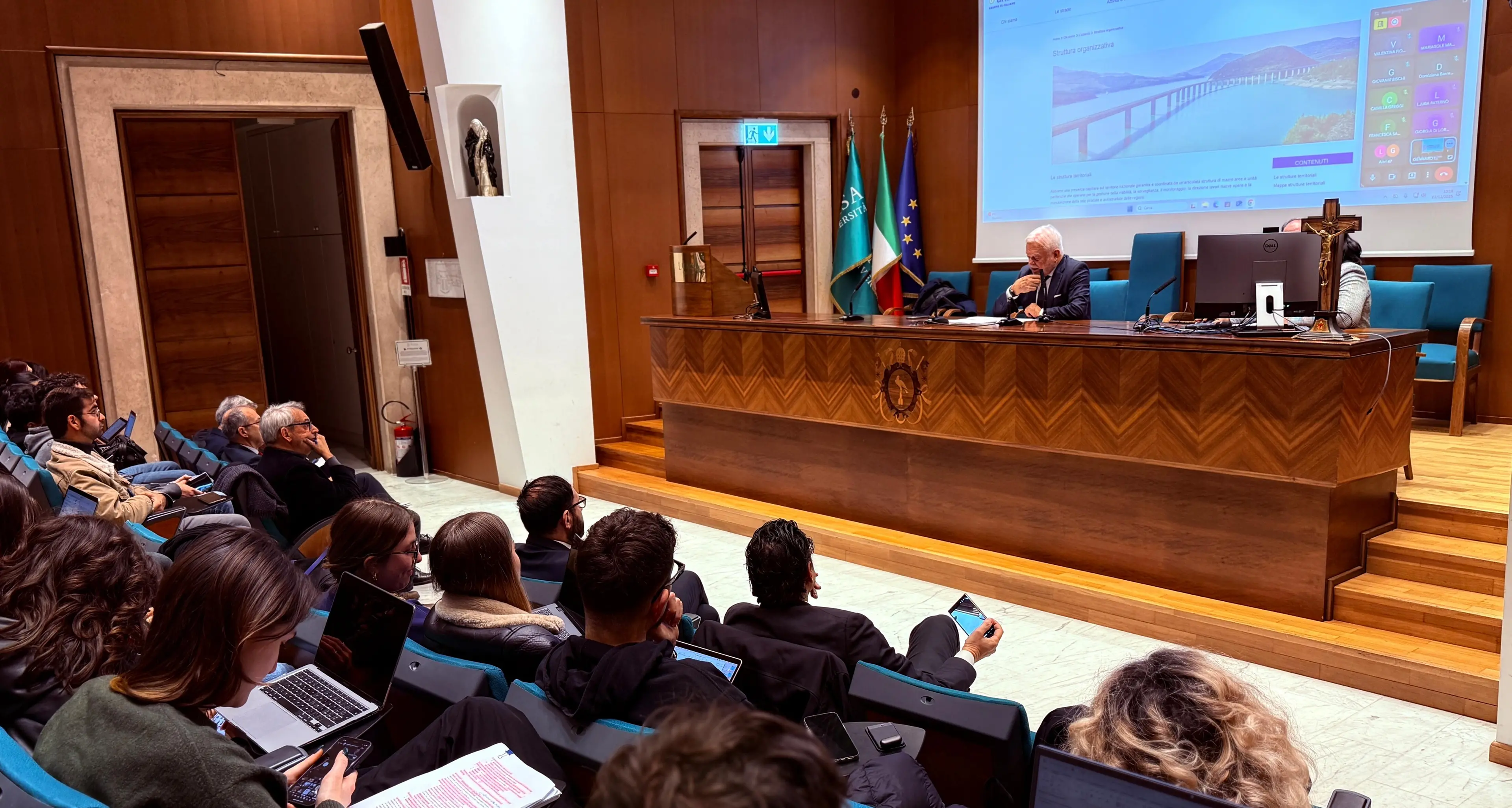 Anas annuncia oltre 900 nuove assunzioni entro il 2028\n