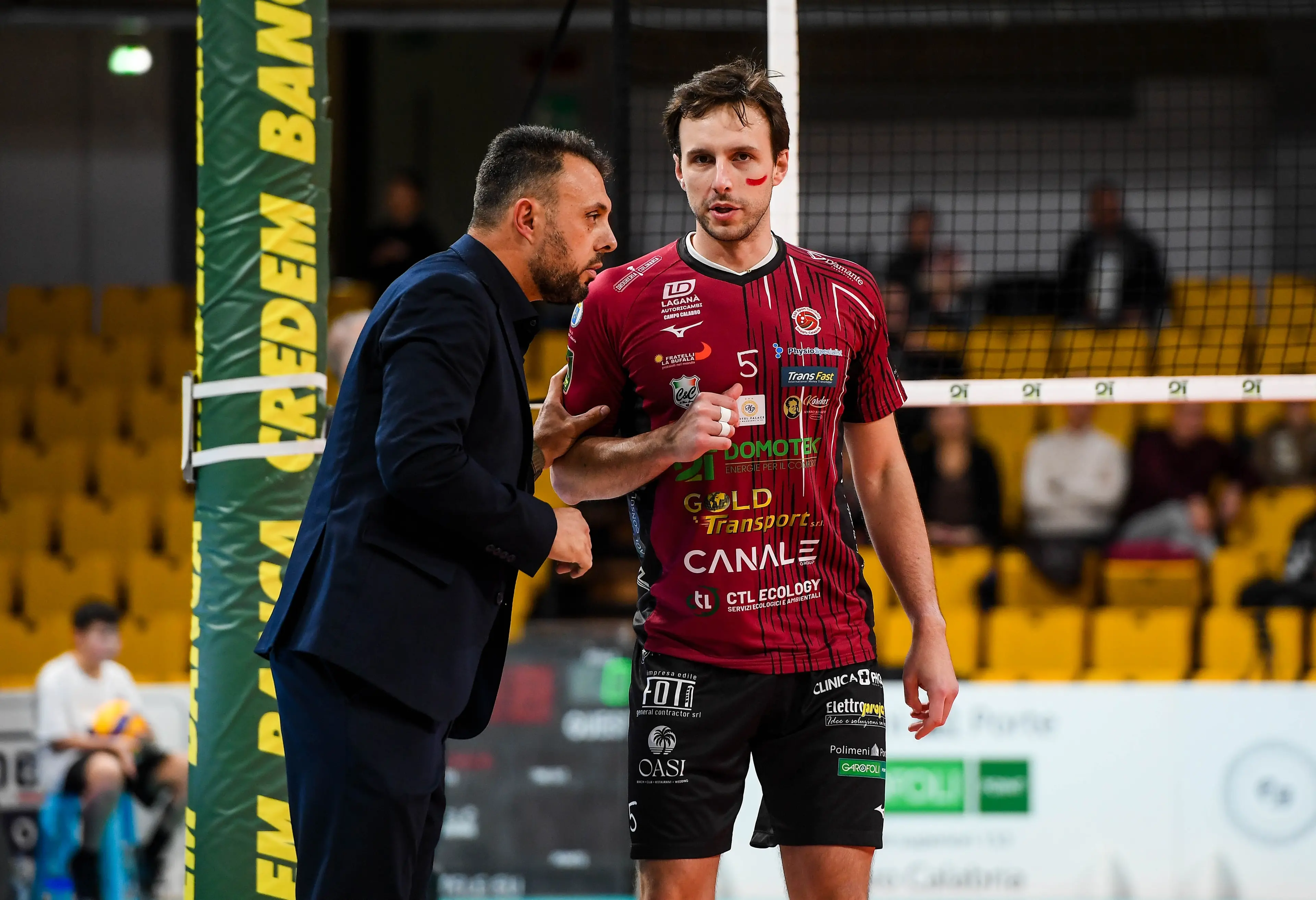 Domotek Volley travolge Napoli, Zappoli:\u00A0«Tifosi straordinari, ora testa alla difficile trasferta di Terni»\n