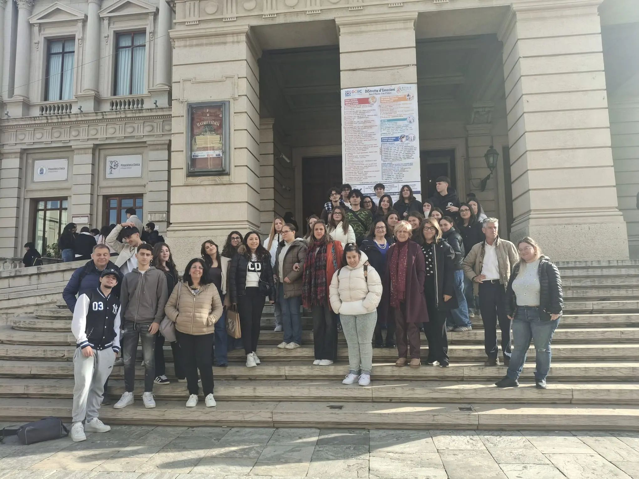 Gli studenti del Polo Liceale di Locri al Cilea per “1984”\n