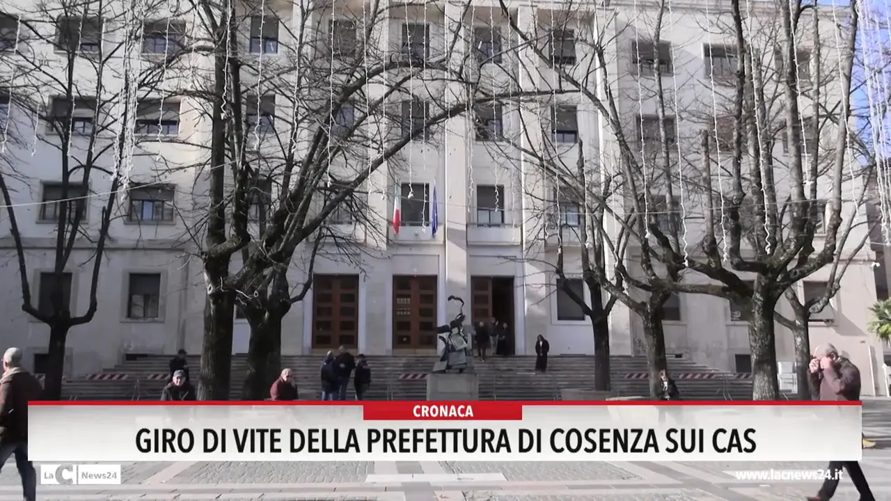 Giro di vite della Prefettura di Cosenza sui Cas