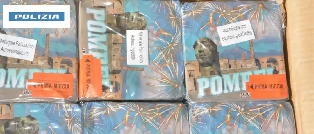 Isola Capo Rizzuto, sequestrati 65 chili di fuochi d’artificio: denunciato il titolare di un negozio\n