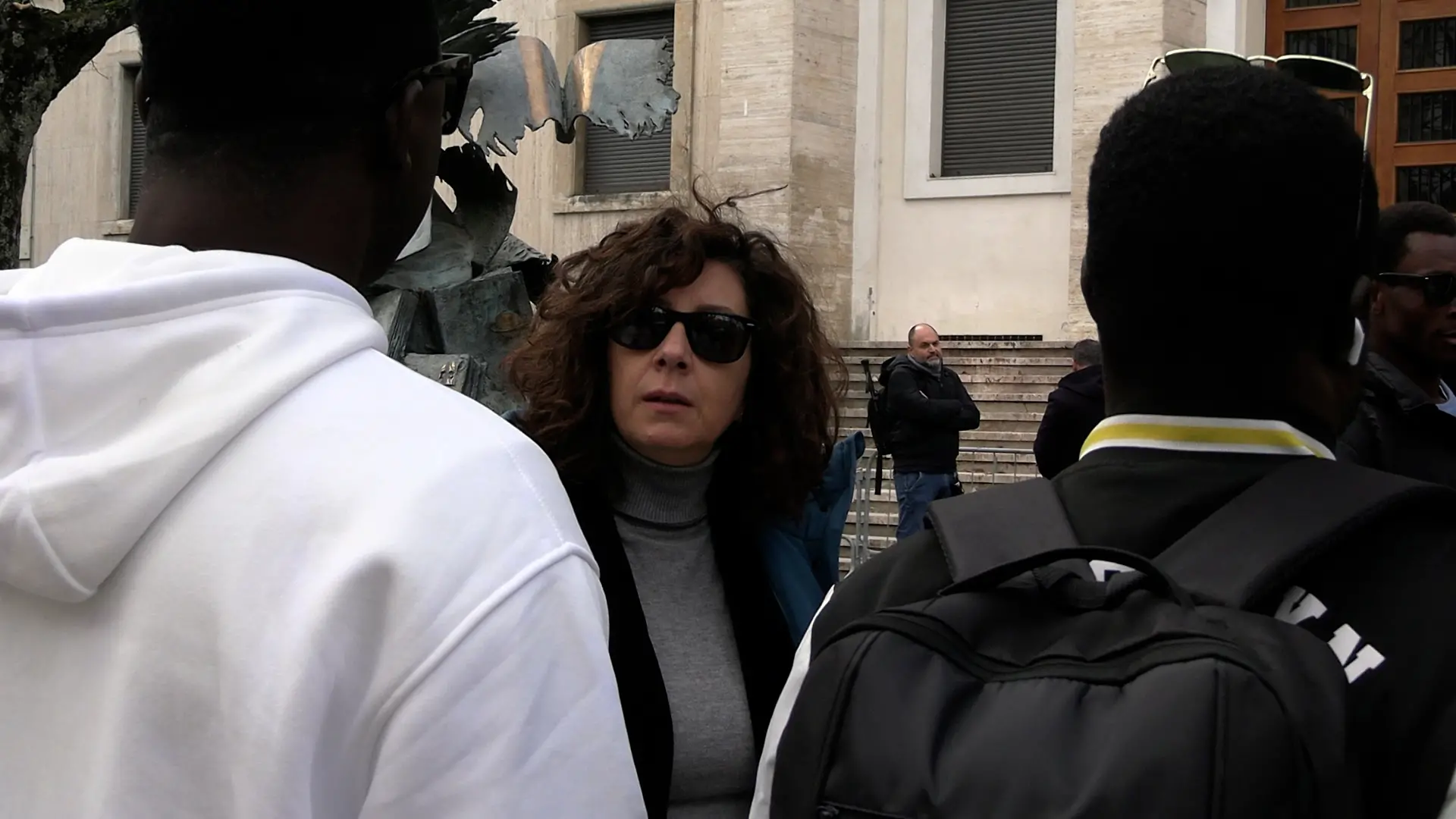 Commissione asilo in tilt: solo 7 addetti per\u00A0Calabria e Basilicata e mille migranti senza convocazione\n