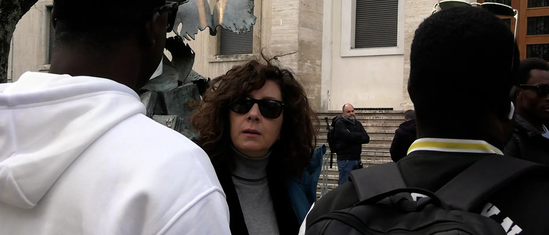 Commissione asilo in tilt: solo 7 addetti per\u00A0Calabria e Basilicata e mille migranti senza convocazione\n