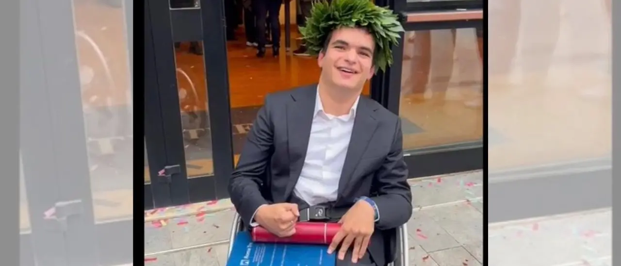 Da Cutro a Roma, la forza di Matteo e la laurea in Filosofia: un traguardo oltre la disabilità\n