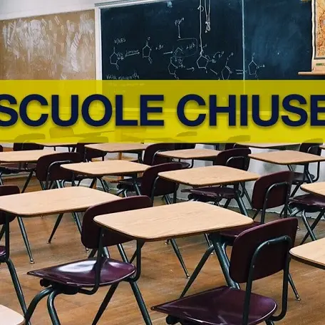 Scuole chiuse domani in Calabria per l'allerta arancione su parte della regione, l'elenco - LIVE\n