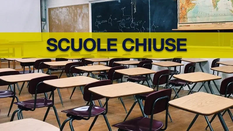 Scuole chiuse domani in Calabria per l'allerta arancione su parte della regione, l'elenco - LIVE\n