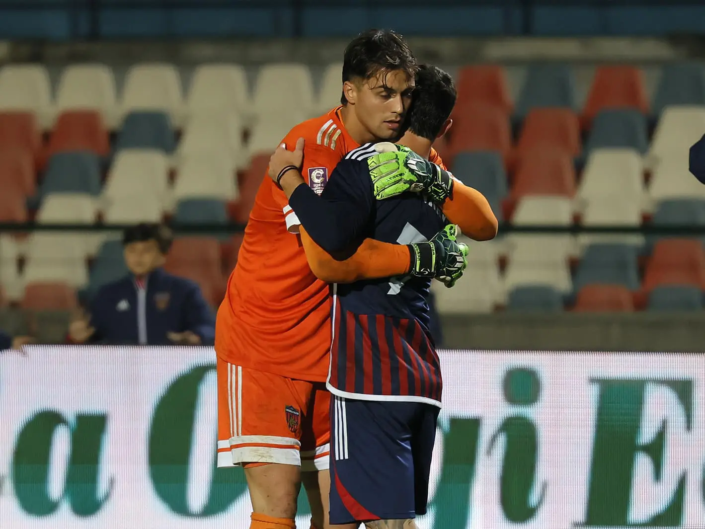 Cosenza, con il Picerno chi in porta tra Vettorel e Pompei?