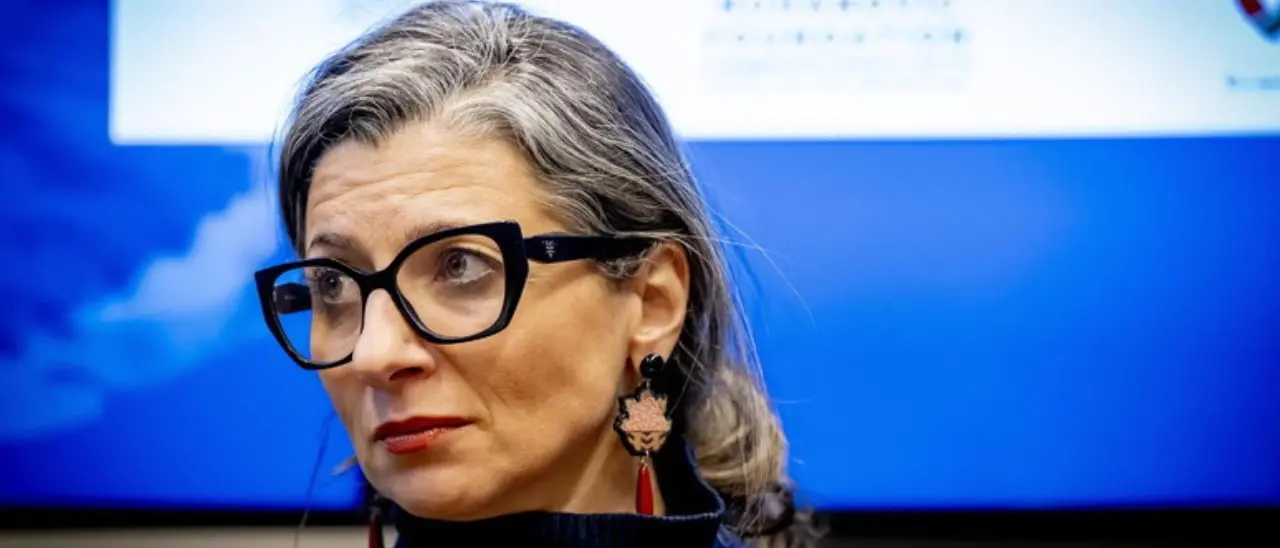 Riace propone la cittadinanza onoraria a Francesca Albanese. Lucano: «Non possiamo tacere sulla Palestina»\n