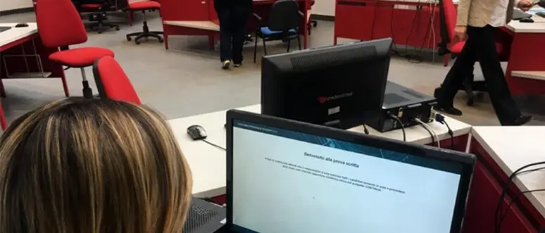 Vibo, si presentano all’esame del concorso per docenti ma scoprono che è stato spostato a Catanzaro\n