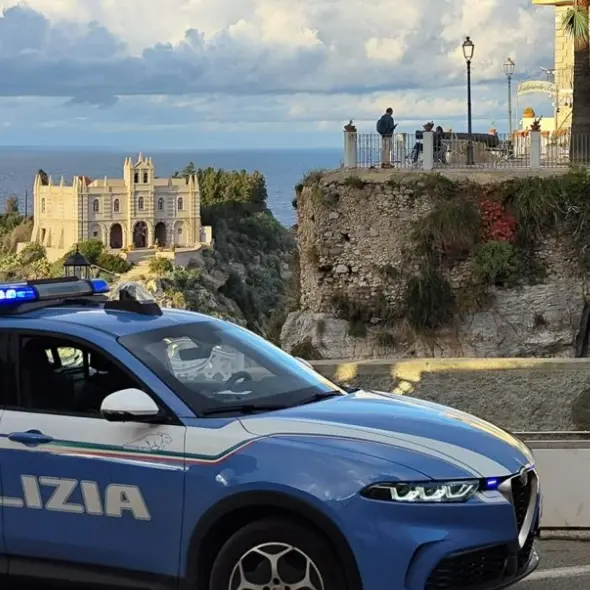 Torna a Tropea nonostante il divieto, denunciato giovane\u00A0già allontanato a seguito di una violenta rissa\n