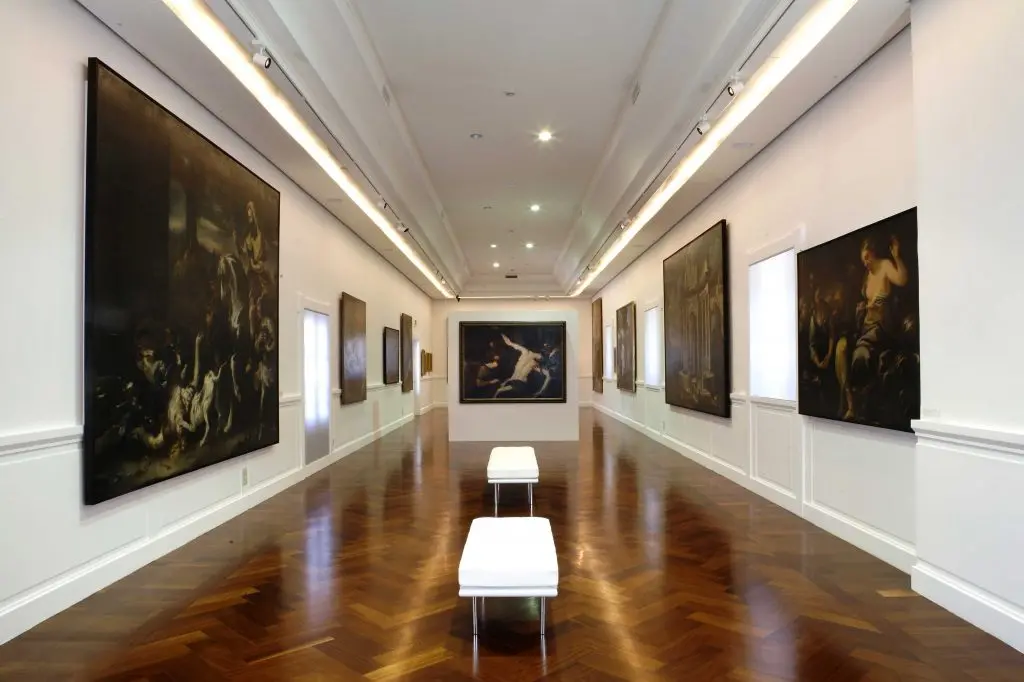 Dai beni confiscati al graphic journalism: due mostre di grande impatto alla Galleria Nazionale di Cosenza\n