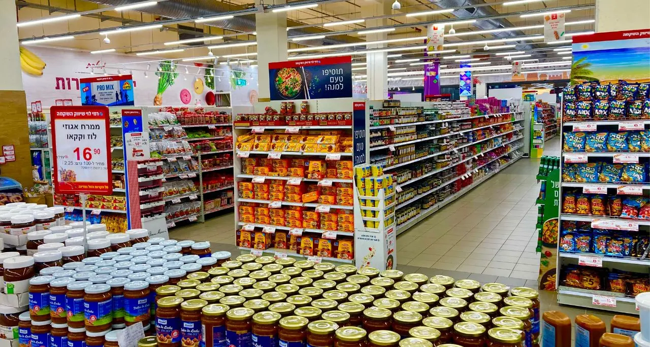 Mangiare sano è diventato un lusso: oggi tre milioni di famiglie rinunciano a una dieta equilibrata\n