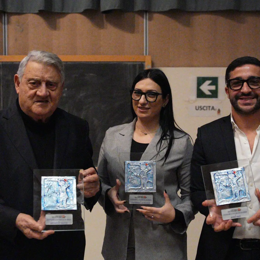 “Costruire il futuro in Calabria”: all’evento Unical premiato l’imprenditore vibonese Afro Rao\n