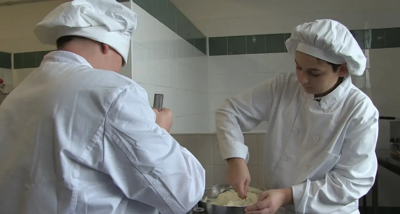 L’Alberghiero di Vibo accoglie gli studenti calabresi con disabilità per una giornata all’insegna dell’inclusione e del talento\n