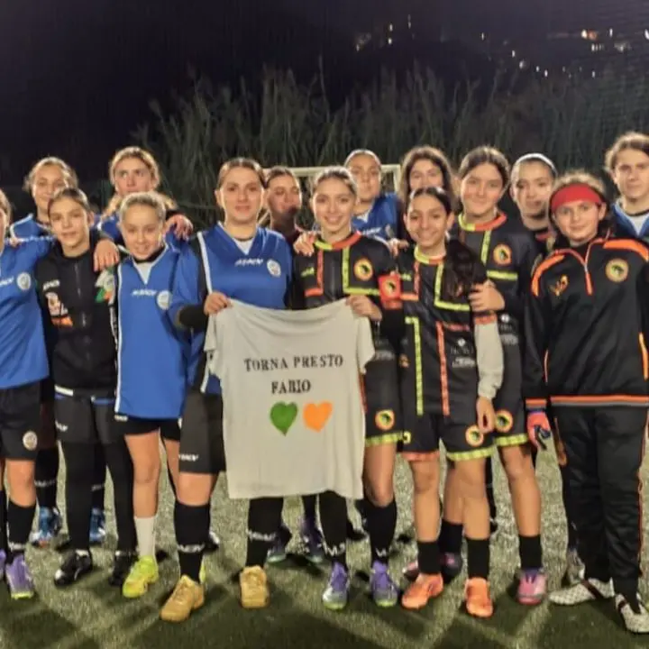 Torneo femminile Figc, schiacciante vittoria delle Bulldog Girls sulle Pantere Nere: poker per le giocatrici nero-arancio\n