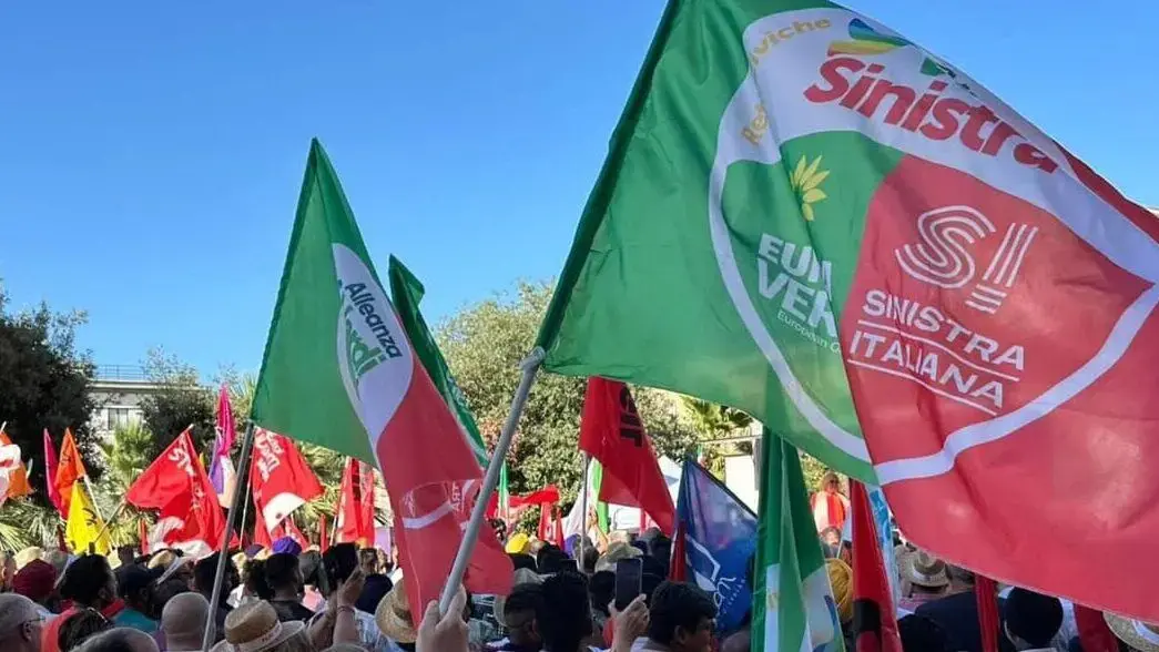 Sanità vibonese in crisi,\u00A0Avs contro\u00A0Occhiuto: «Fa il gioco delle 3\u00A0carte. Pronti alla mobilitazione»\n