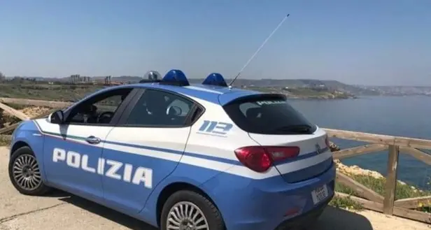 Crotone, a novembre 17 misure preventive a persone ritenute pericolose:\u00A0tra loro anche un indagato per associazione mafiosa\n