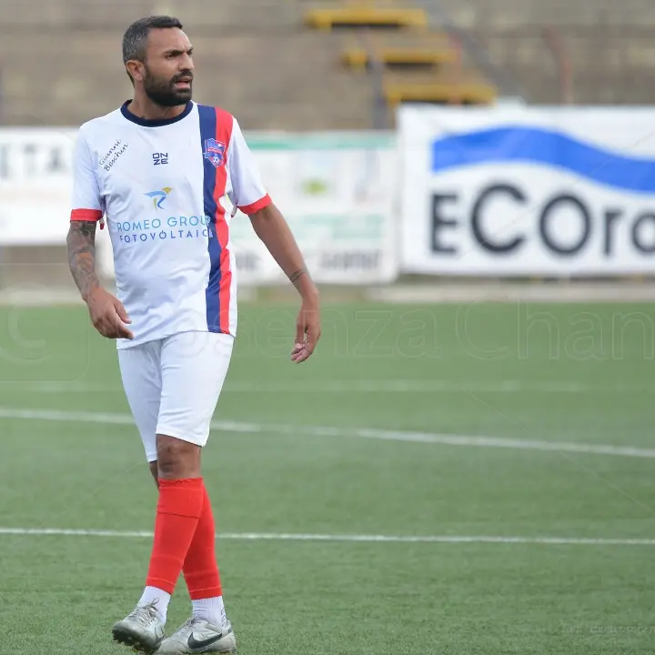 Eccellenza, Rossanese chiamata a risalire. Castellano: «Nello spogliatoio ci sono uomini in grado di cambiare le cose»\n