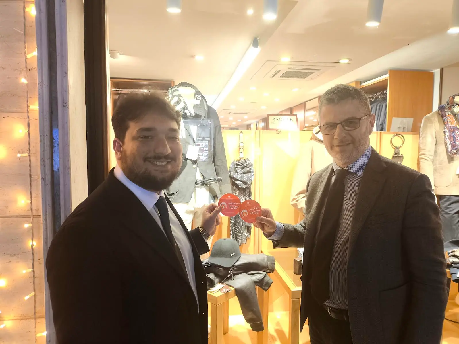 Natale 2025: Confcommercio Reggio Calabria rinnova la campagna “Compro Sotto Casa”\n