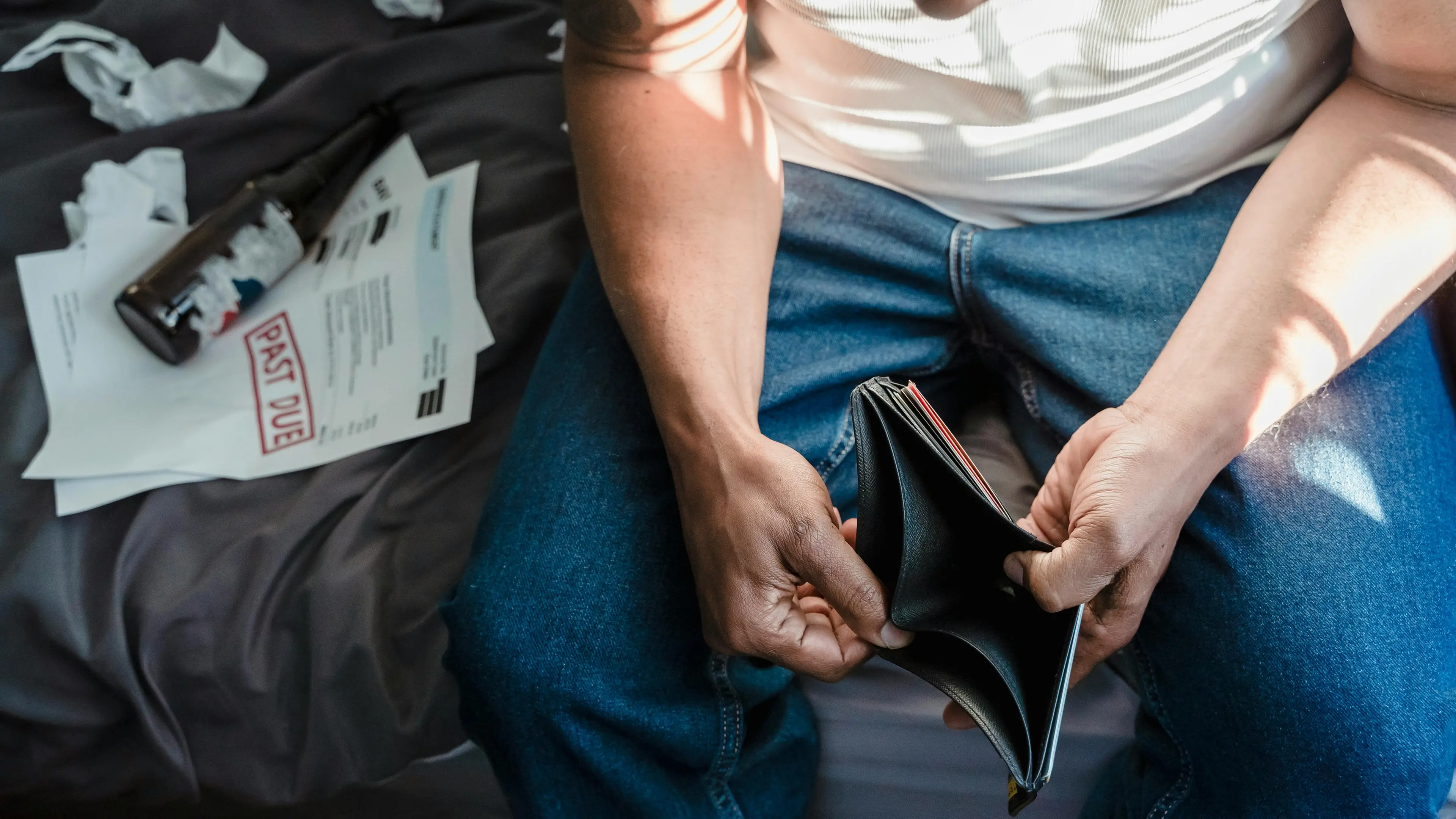 In Calabria più occupati ma sono precari e hanno stipendi da fame: il quadro in chiaroscuro dell'Inps