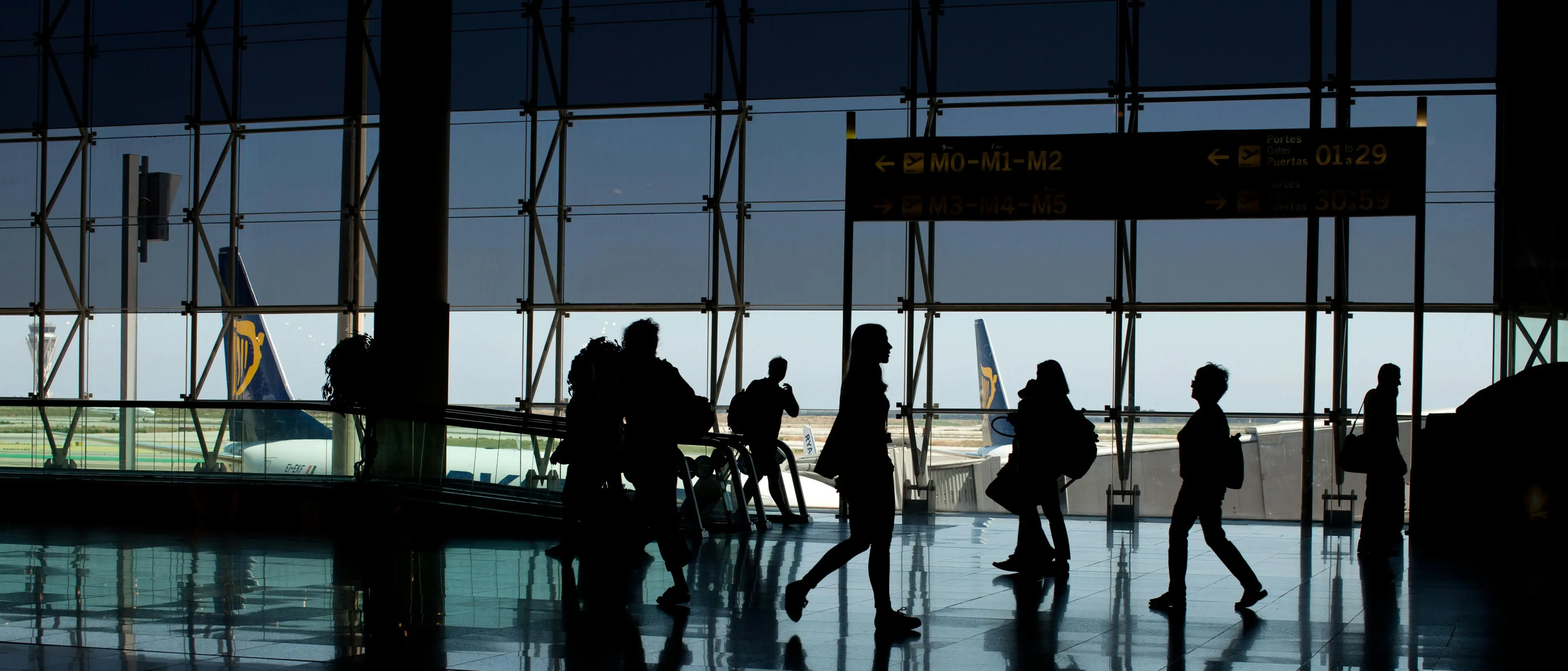 Tornare in Calabria a Natale costa fino a 6 volte di più del normale: voli da Milano a 500 euro, ecco le tariffe folli\n