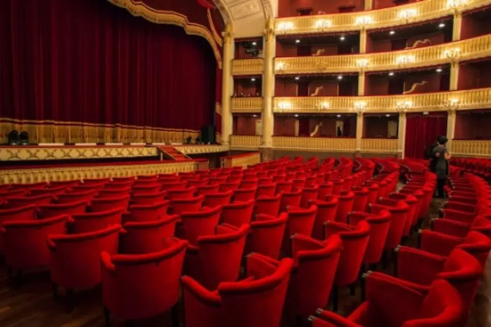 Musica, danza e teatro al Rendano con il Light gala open and young dedicato alla minoranza arbereshe\n