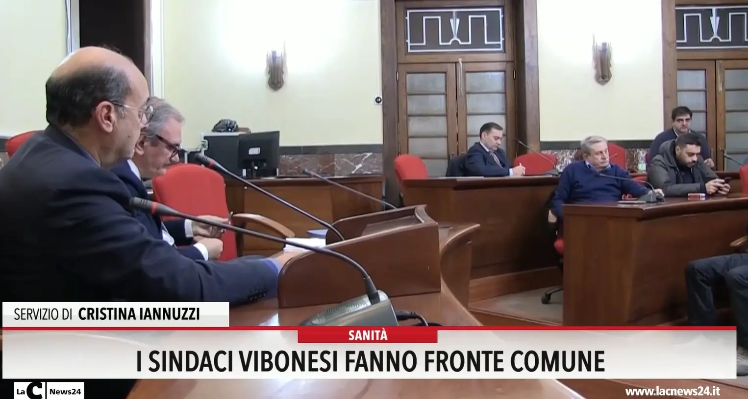 Sanità, i sindaci vibonesi fanno fronte comune