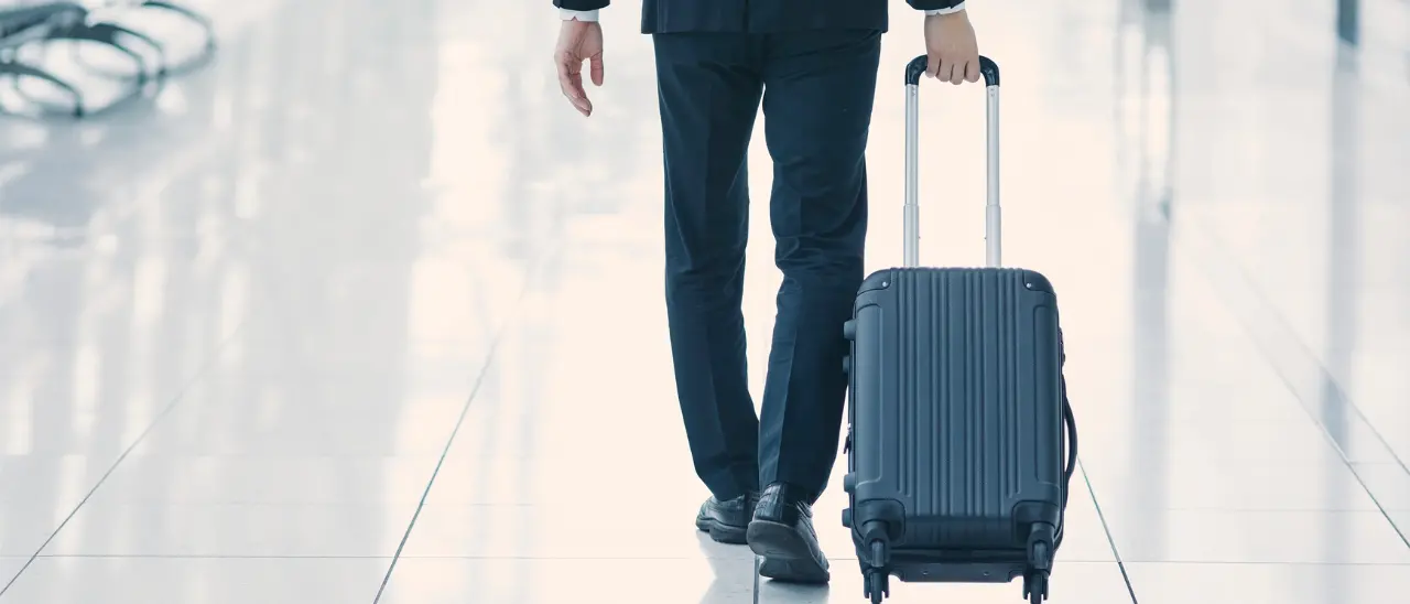 La fuga dei talenti verso il Nord costa alla Calabria 30,5 miliardi di euro: persi 81mila giovani tra il 2011 e il 2024\n