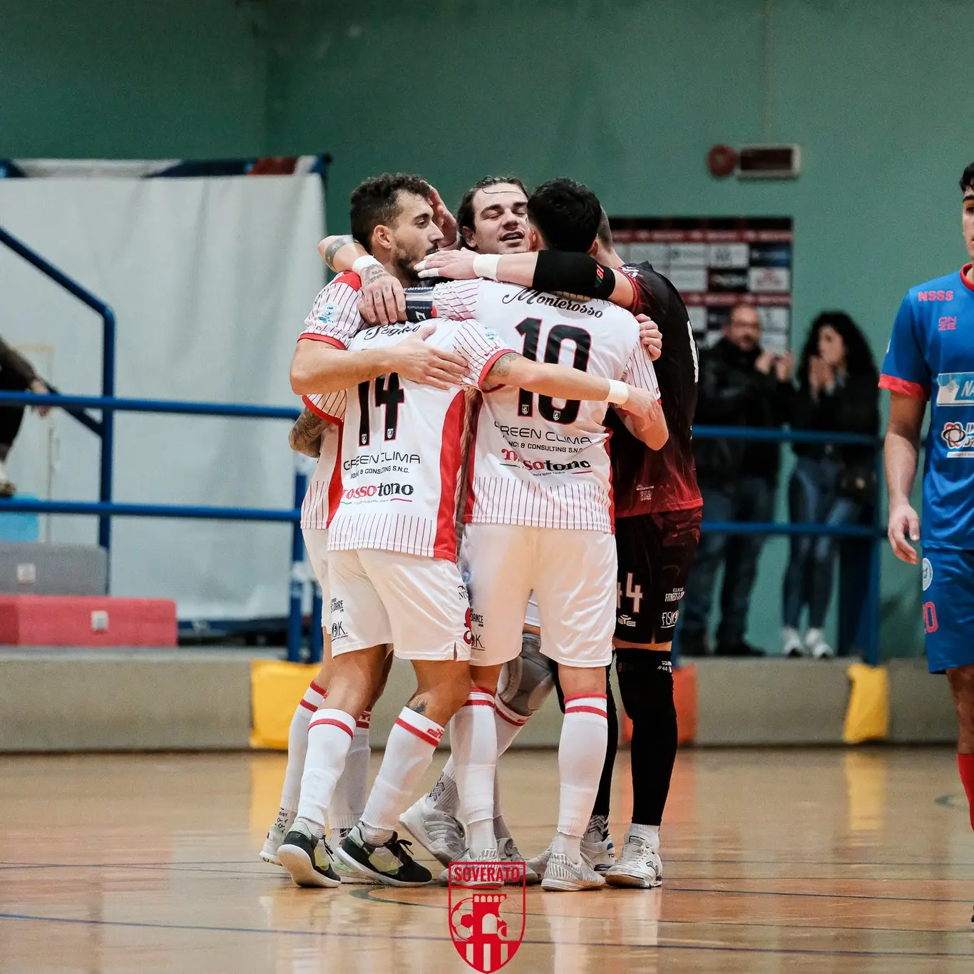 Futsal, vittoria pesante del Soverato: 3-2 al Mascalucia. In A2 oggi\u00A0Acri e Blingink in cerca di ossigeno\n