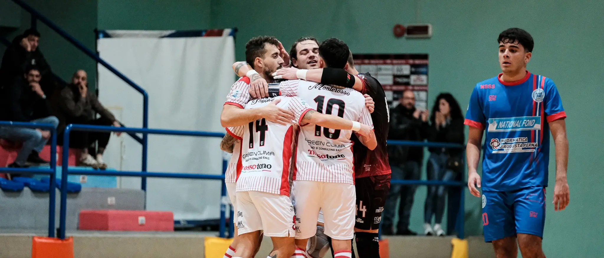 Futsal, vittoria pesante del Soverato: 3-2 al Mascalucia. In A2 oggi\u00A0Acri e Blingink in cerca di ossigeno\n