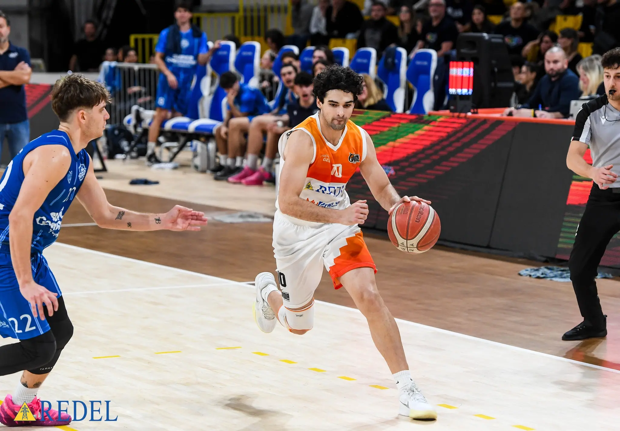 Il derby dello Stretto: Fernández e la Redel Viola cercano il riscatto contro Messina\n