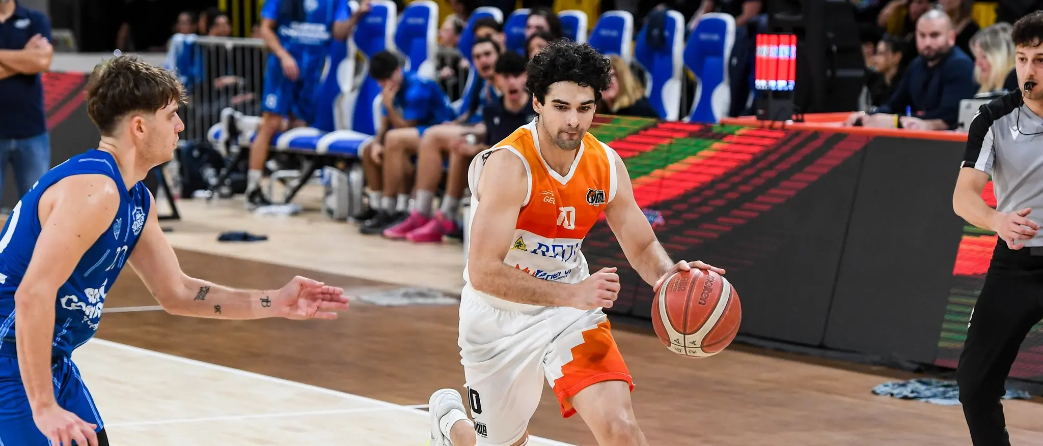 Il derby dello Stretto: Fernández e la Redel Viola cercano il riscatto contro Messina\n