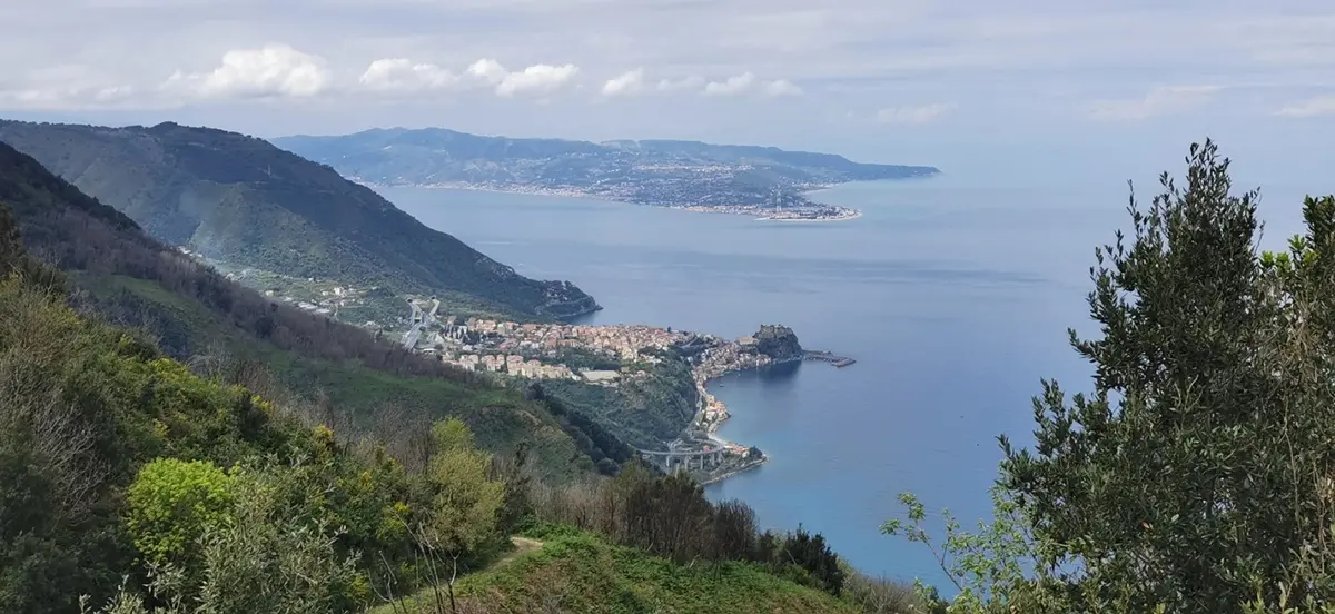 Scilla, l’associazione Magna Grecia Outodoor impegnata a ripristinare i “Sentieri del Mito”\n