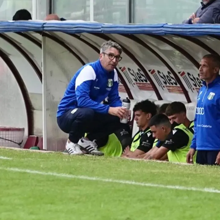 Serie D, la Vigor Lamezia attesa dal test Messina. Mancini: «Tra infortuni, squalifiche e torti arbitrali stiamo pagando tanto»\n