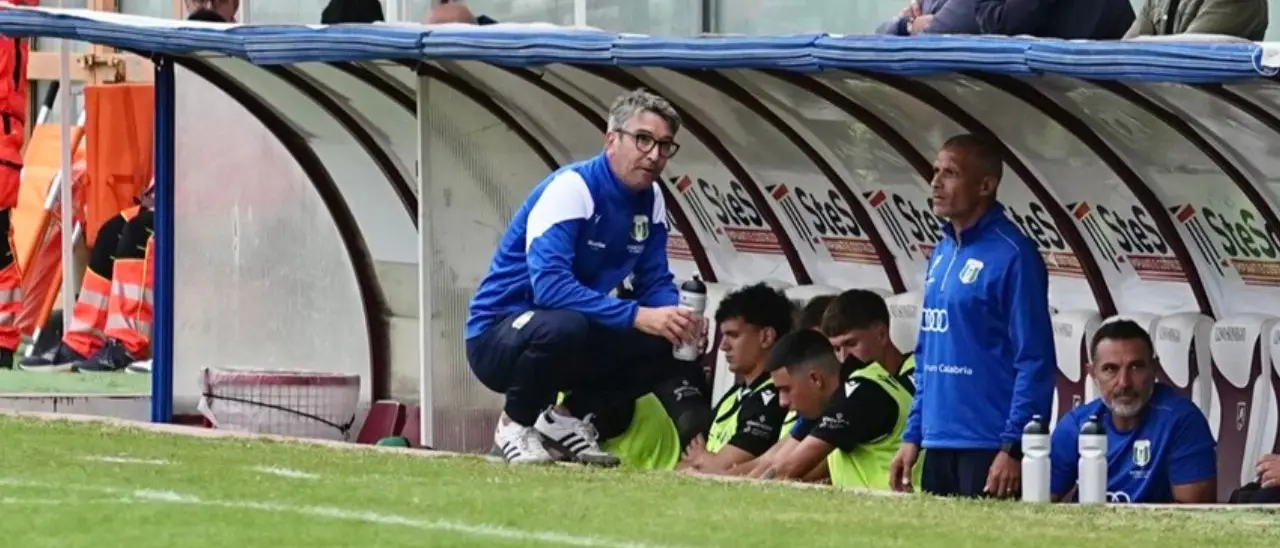 Serie D, la Vigor Lamezia attesa dal test Messina. Mancini: «Tra infortuni, squalifiche e torti arbitrali stiamo pagando tanto»\n